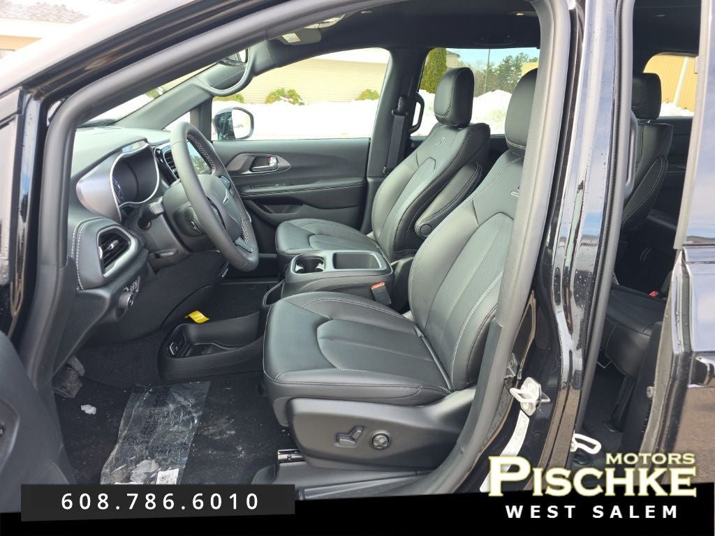 2026 Chrysler Pacifica PACIFICA SELECT AWD