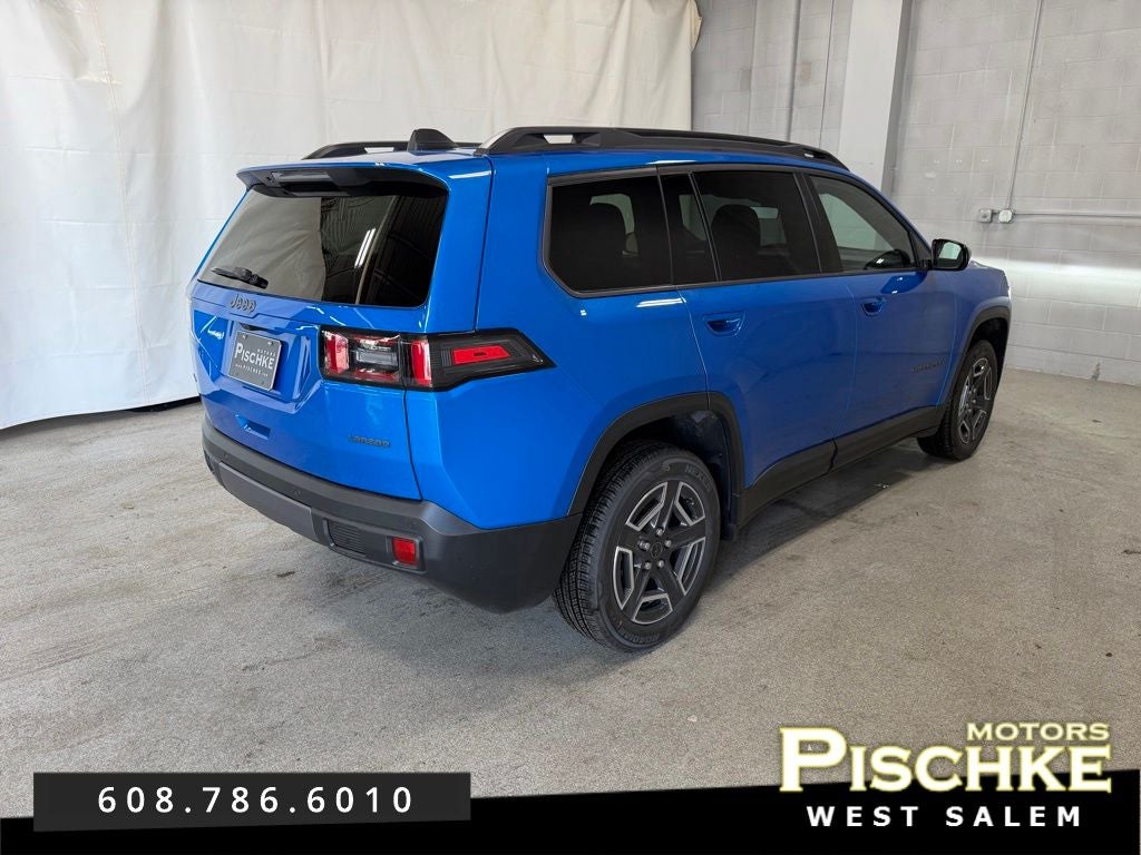 2026 Jeep Cherokee CHEROKEE LAREDO 4X4