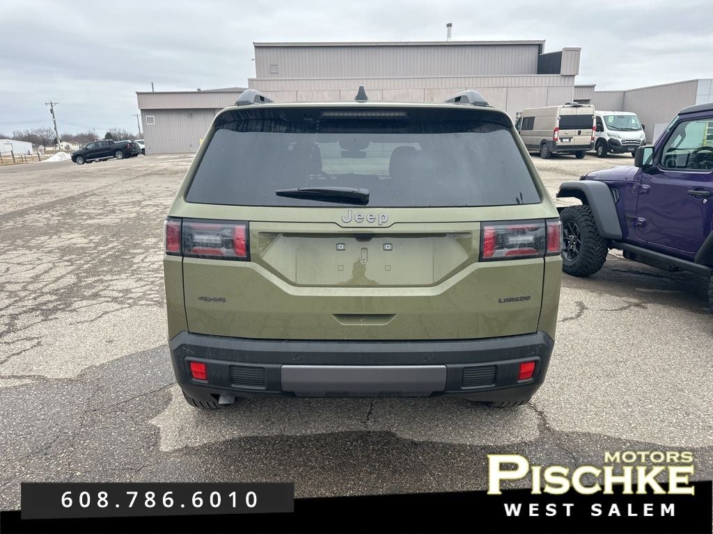 2026 Jeep Cherokee CHEROKEE LAREDO 4X4