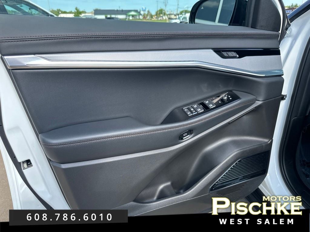 2024 Jeep Wagoneer S Launch Edition