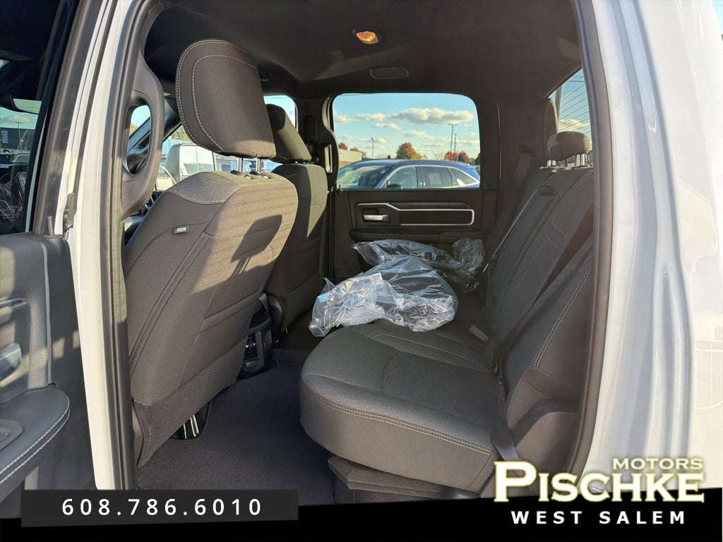 2025 RAM 2500 Big Horn Crew Cab 4x4 6'4' Box