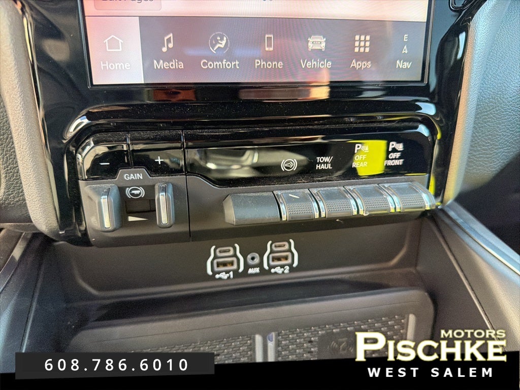 2025 RAM 2500 Laramie Crew Cab 4x4 6'4' Box