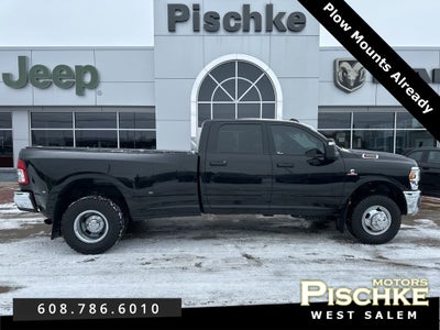 2023 RAM 3500 Tradesman Crew Cab 4x4 8' Box