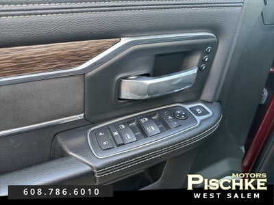 2020 RAM 3500 Laramie Crew Cab 4x4 8' Box