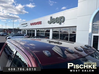 2020 RAM 3500 Laramie Crew Cab 4x4 8' Box