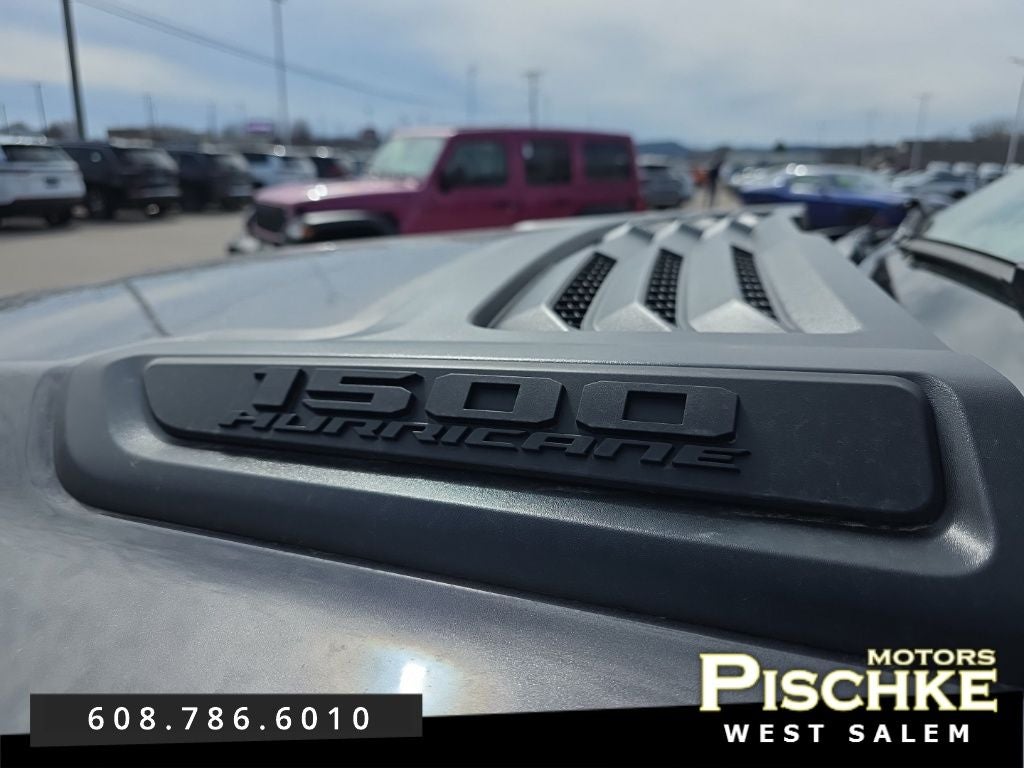 2026 RAM Ram 1500 RAM 1500 EXPRESS CREW CAB 4X4 5'7' BOX