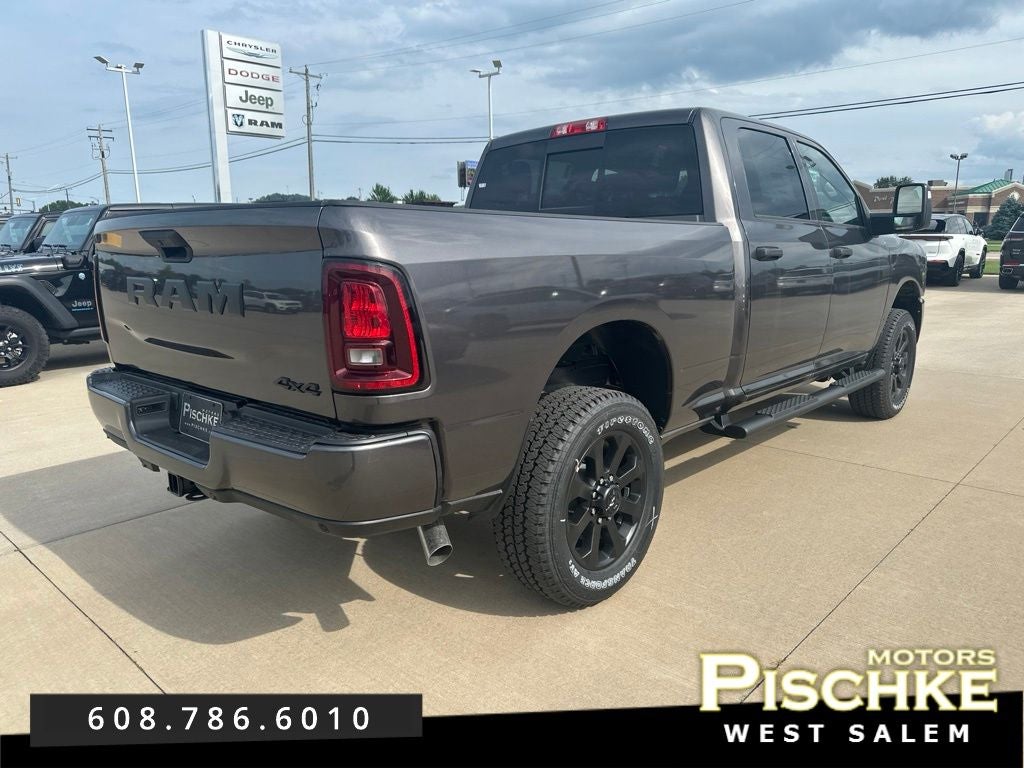 2026 RAM Ram 2500 RAM 2500 BLACK EXPRESS CREW CAB 4X4 6'4' BOX