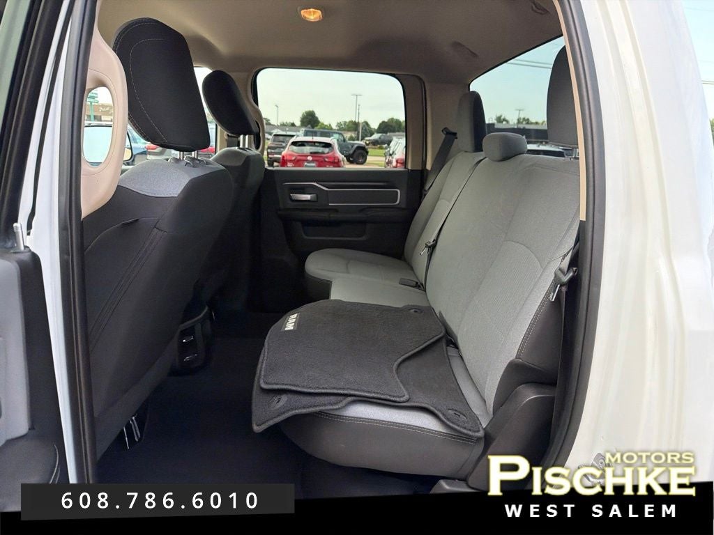 2019 RAM 2500 Big Horn Crew Cab 4x4 6'4' Box
