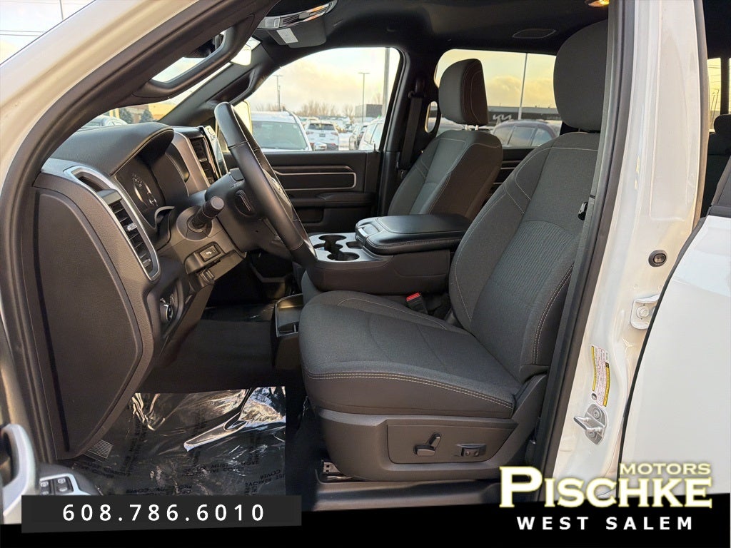 2024 RAM 2500 Big Horn Crew Cab 4x4 6'4' Box