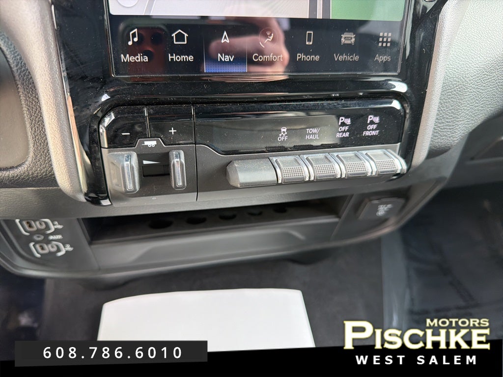 2024 RAM 2500 Big Horn Crew Cab 4x4 6'4' Box