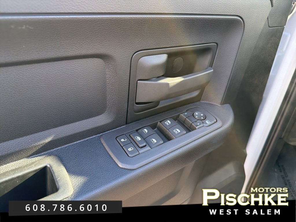 2025 RAM 2500 Tradesman Crew Cab 4x4 8' Box