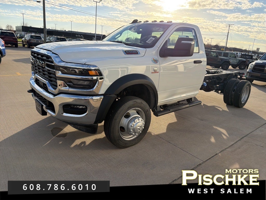 2025 RAM 5500 Chassis Tradesman/Big Horn