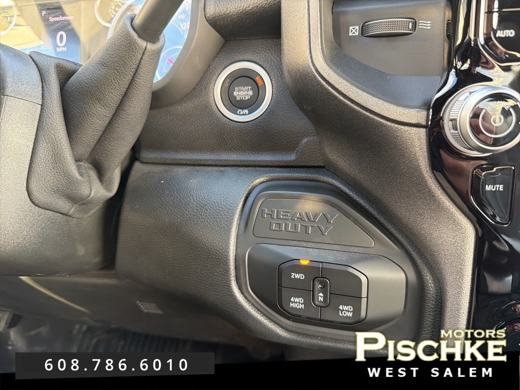 2025 RAM 5500 Chassis Tradesman/Big Horn