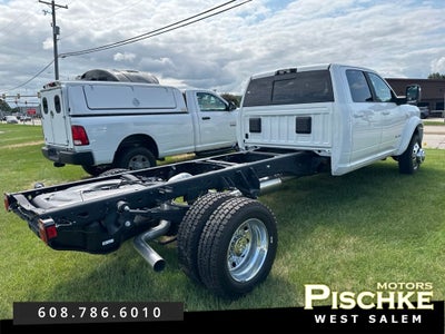 2026 RAM Ram 5500 Chassis Cab RAM 5500 BIG HORN CHASSIS CREW CAB 4X4 84' CA