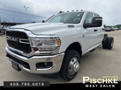 2024 RAM 3500 Chassis Tradesman/SLT/Laramie/Limited