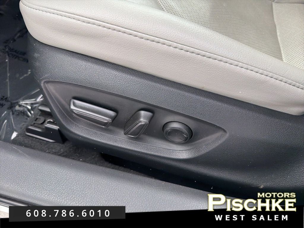 2023 Toyota Camry XLE AWD