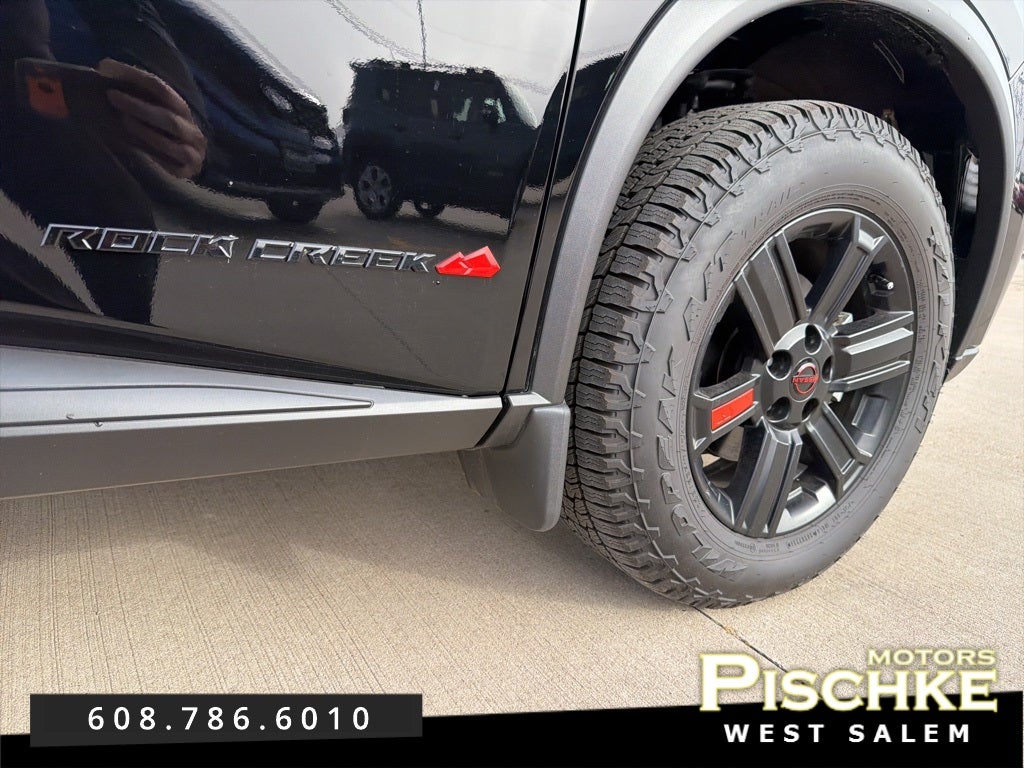 2025 Nissan Rogue Rock Creek