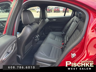 2024 Alfa Romeo Giulia Quadrifoglio RWD