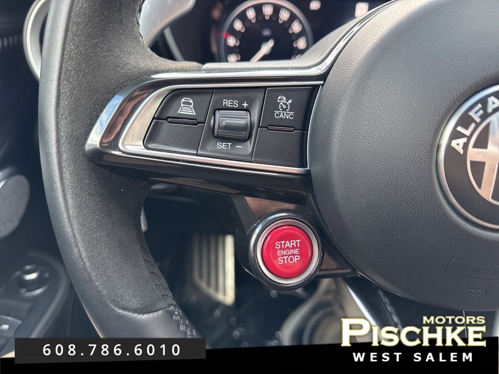 2024 Alfa Romeo Giulia Quadrifoglio RWD